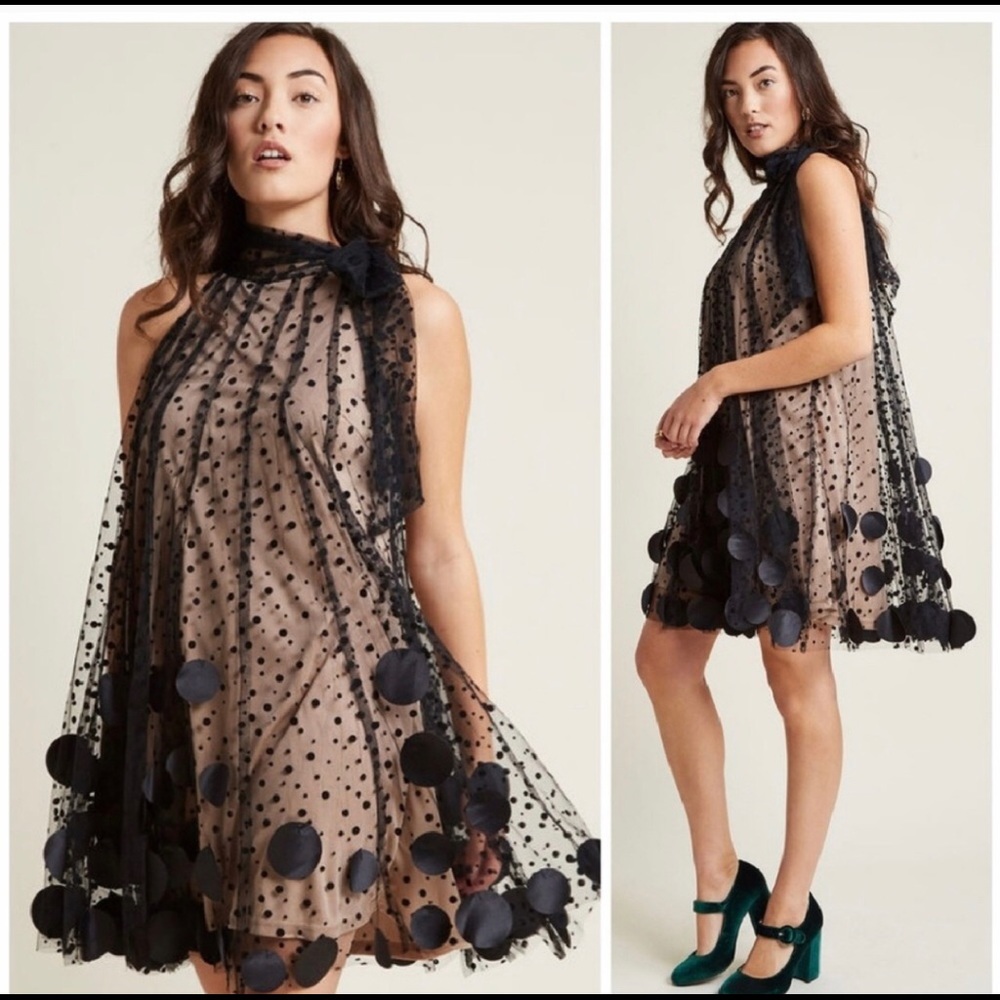 ModCloth Ryu black shift dress